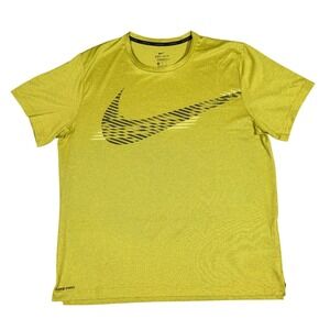 Nike Dri Fit Standard Fit Men‎ XL Yellow Athletic T Shirt Short Sleeve